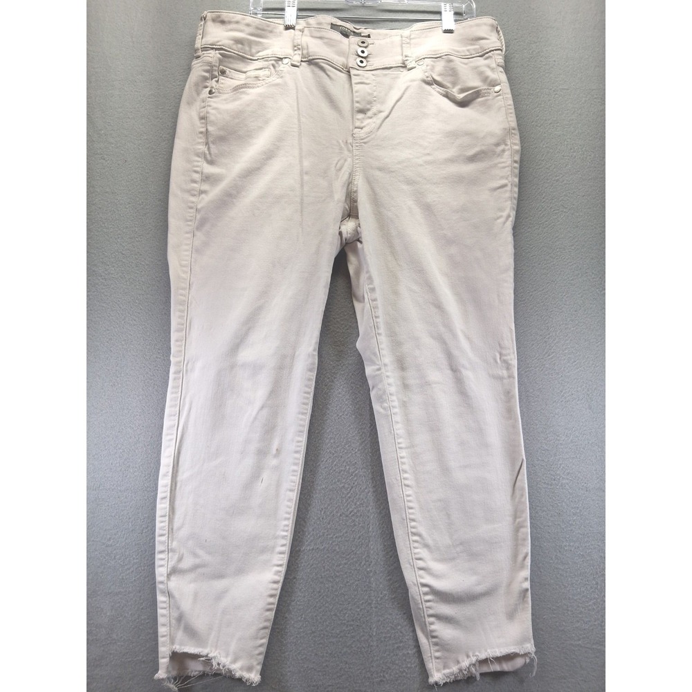 Torrid Super Soft Jeggings Size 18R Beige Khaki High Rise Frayed Hem Pants‎